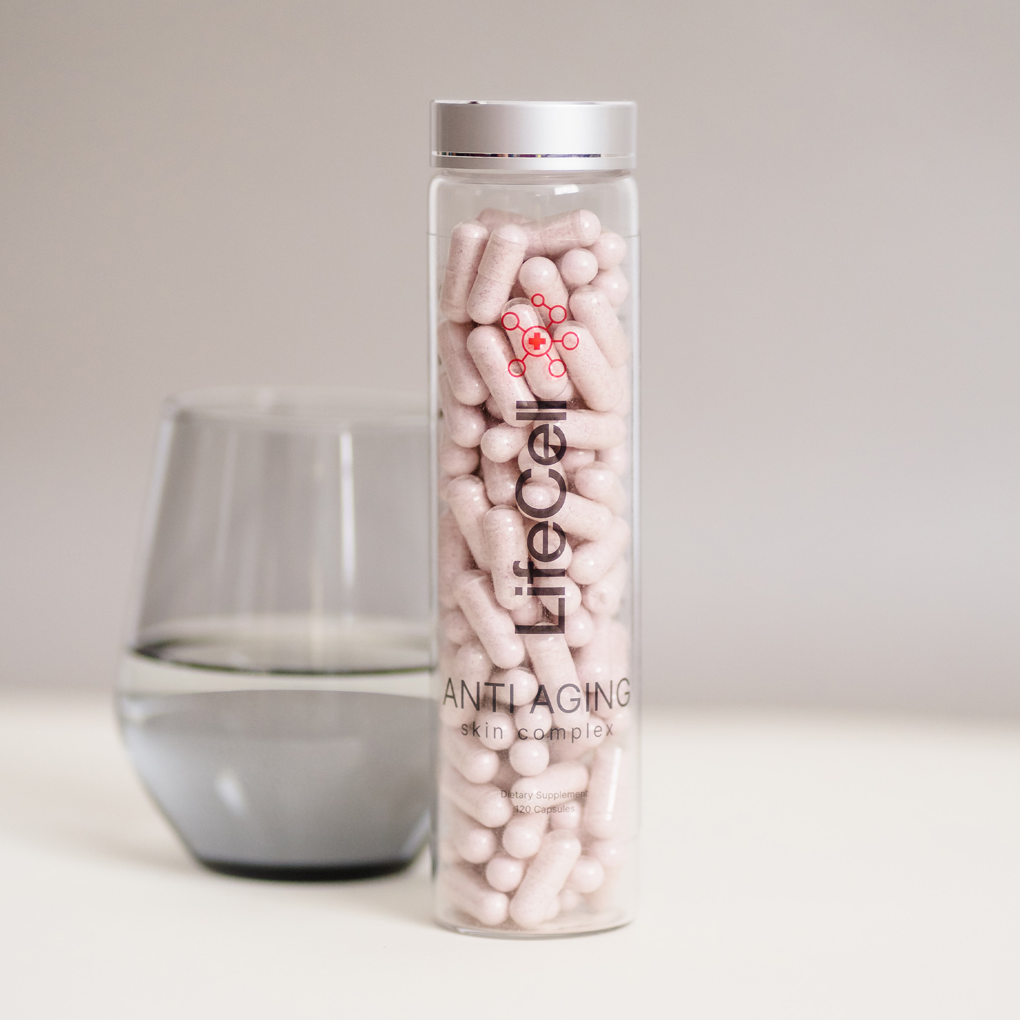 pills-6 Aging Supplement Pill